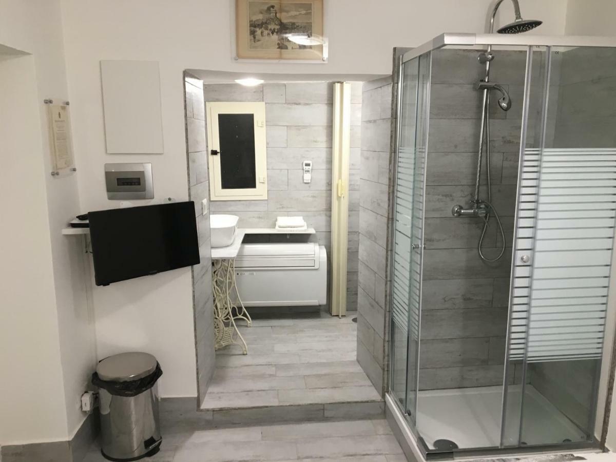 Via Tribunali 222 Small Holiday Casa vacanze *